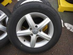 VW ゴルフ7純正ホイール  + BRIDGESTONE BLIZZAK VRX3