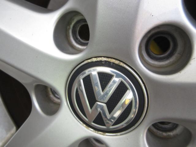 VW ゴルフ7純正ホイール  + BRIDGESTONE BLIZZAK VRX3