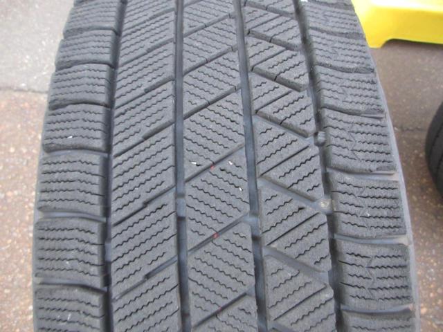 VW ゴルフ7純正ホイール  + BRIDGESTONE BLIZZAK VRX3