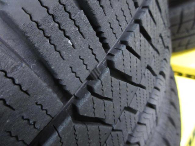 BRIDGESTONE ECO FORME+BRIDGESTONE BLIZZAK VRX2
