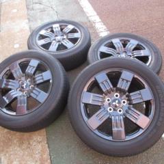 Mitsubishi
Delica D5
G grade genuine wheel + YOKOHAMA
GEORANDER
G055