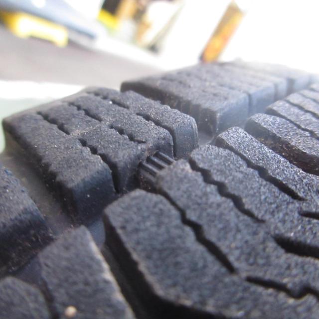 BRIDGESTONE
BALMINUM
GR6 + BRIDGESTONE
BLIZZAK
VRX2