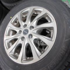BRIDGESTONE
BALMINUM + BRIDGESTONE
BLIZZAK
VRX3