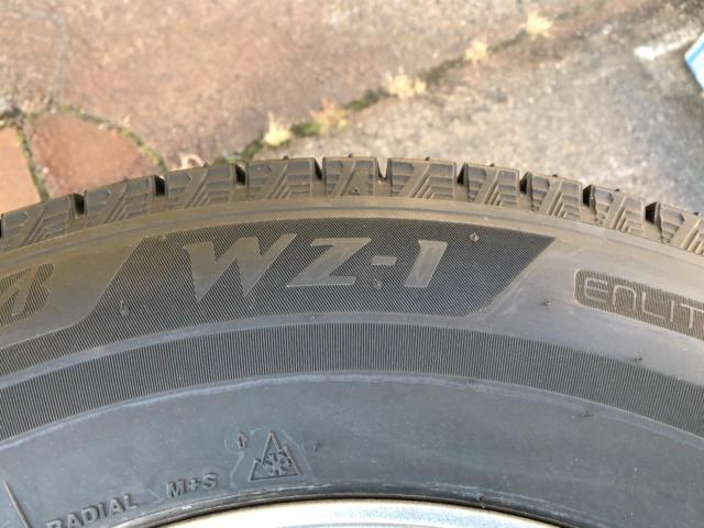 BRIDGESTONE BLIZZAK
WZ-1