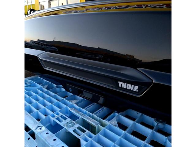 【THULE】(スーリー)Thule Motion 3 XXL 639900