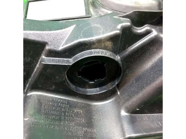 【トヨタ純正】TOYOTA 220系クラウン純正テール ※助手席側のみ