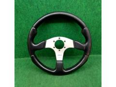 MOMO RACE 3本スポークステアリング TYP:D35