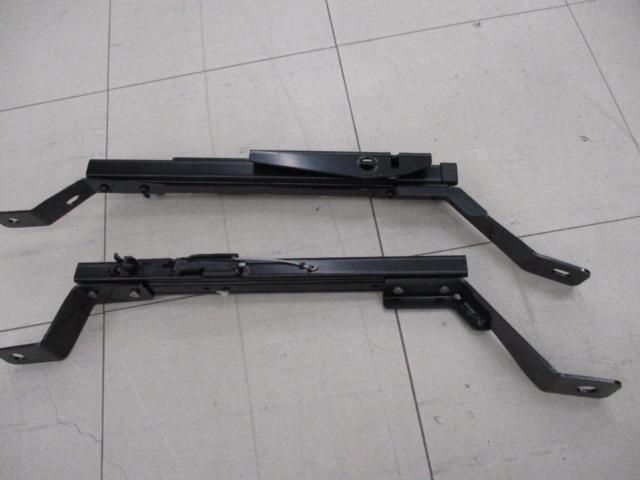 【RECARO】シートレールR  GK