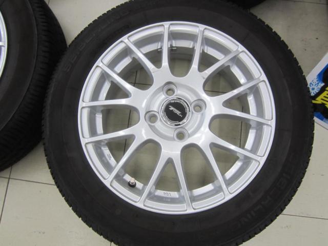 SEIBERLING
SL 101
+
BRIDGESTONE
TOPRUN