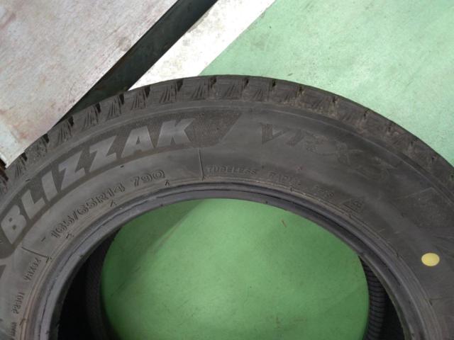 【BRIDGESTONE】BLIZZAK VRX3 165/65R14