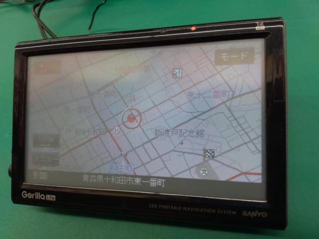 SANYO (with minor defects)
Golilla
Lite
NV-LB50DT
Portable navigation