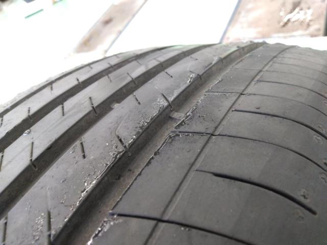 【GOODYEAR】 EFFICIENT GRIP PERFORMANCE SUV 235/50R20