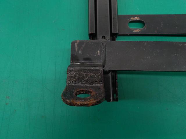 BRIDE H033S seat rail (driver's side)