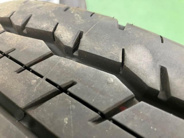 【トヨタ純正】 ハイエース純正スチール+【DUNLOP】DUNLOP SP175N LT 195/80R15