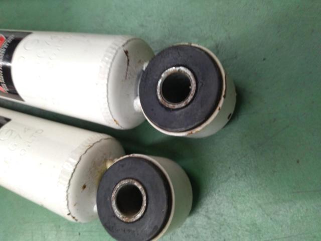RPG
Shock absorbers for 3-inch lift
Jimny
JB23W
Set before and after