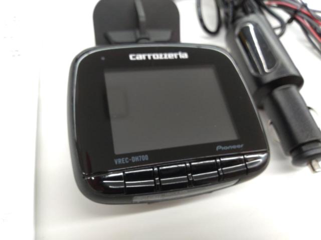carrozzeria
VREC-DH 700
Front drive recorder
+
RD-VRD 10