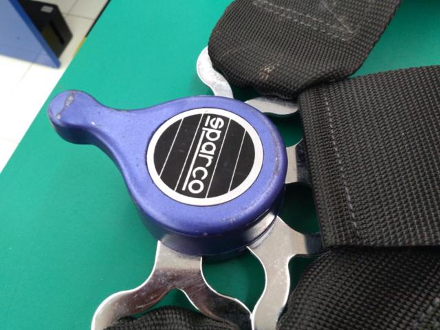 【SPARCO】ターンバックル式4点式シートベルト