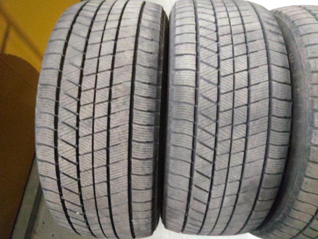 【BRIDGESTONE】BLIZZAK VRX3 245/45R18