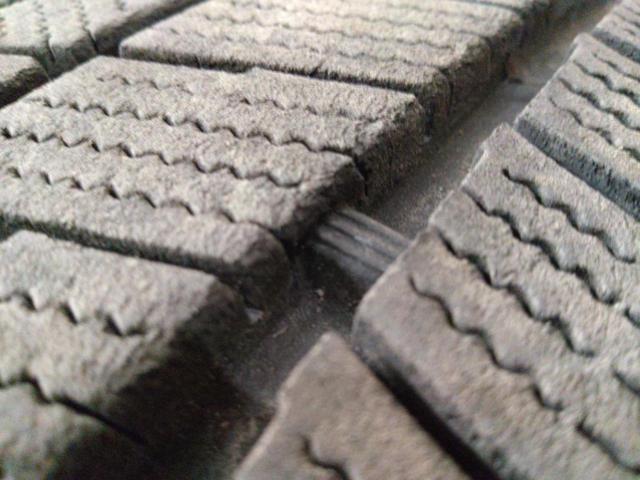 【BRIDGESTONE】BLIZZAK VRX3 245/45R18