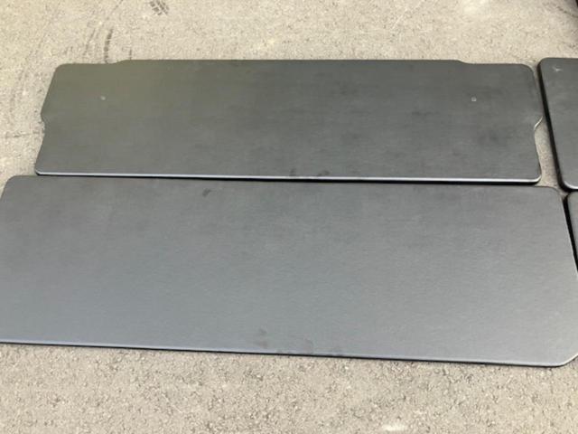 【メーカー不明】ハイエース200系4型DX用ベッドキット