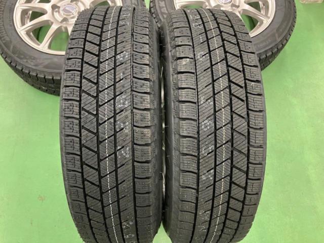 BRIDGESTONE ECO
FORME
SE-23 + BRIDGESTONE
BLIZZAK
VRX3
165 / 65R14