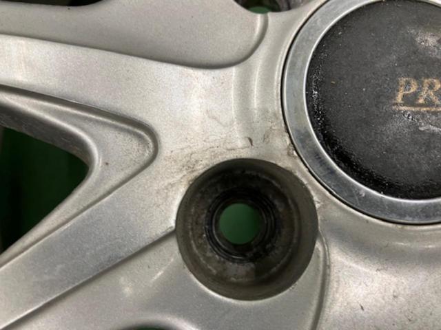 BRIDGESTONE
PREO
Spoke + BRIDGESTONE
ICEPARTNER 2
185 / 60R15