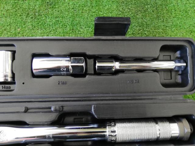 Emerson
Torque Wrench
ME-29
103N-m preset type