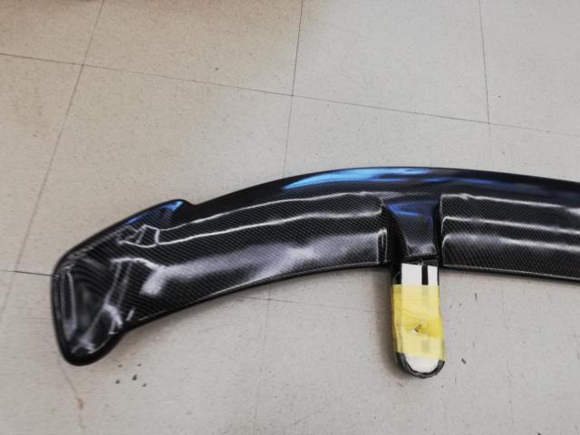 メーカー不明 汎用カーボン調ルーフスポイラー