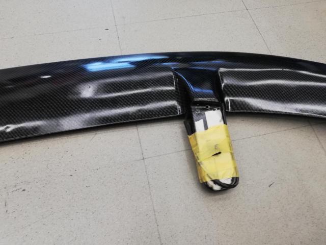メーカー不明 汎用カーボン調ルーフスポイラー