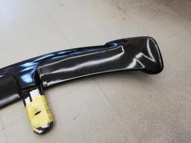 メーカー不明 汎用カーボン調ルーフスポイラー