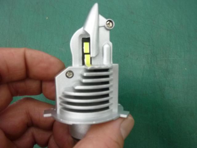 FIGHT ER LEDバルブ H4