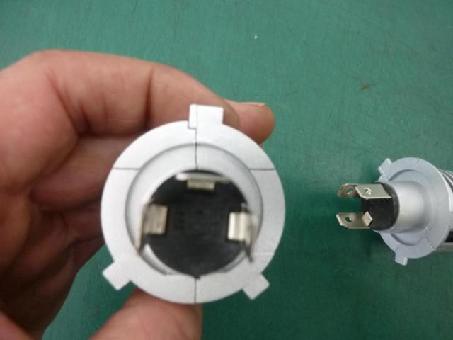 FIGHT ER LEDバルブ H4