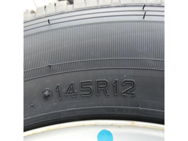 DUNLOP ENASAVE VAN01 145R12 8PR LT 未走行ラベル付き タイヤのみ