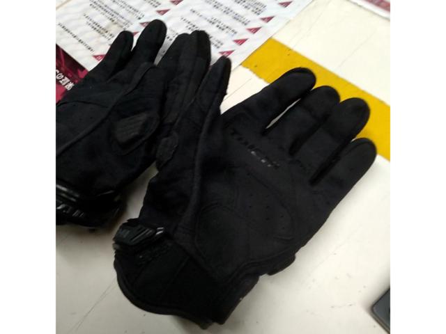 RSTaichiRST444
Velocity mesh glove
Size
L size