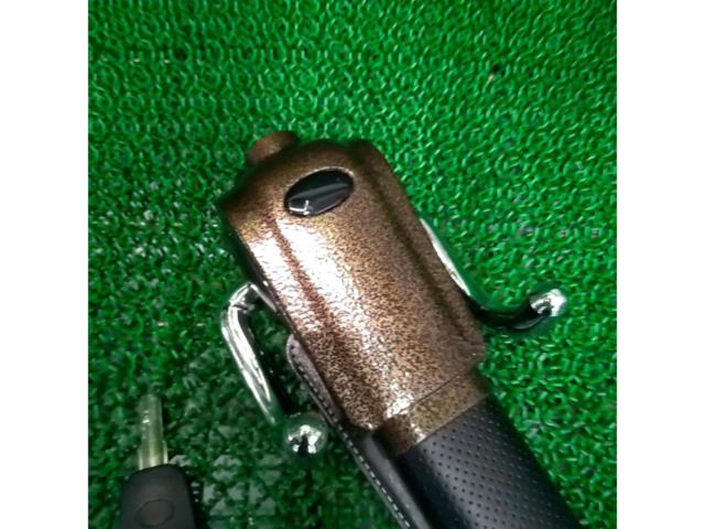 Unknown Manufacturer
Handle lock