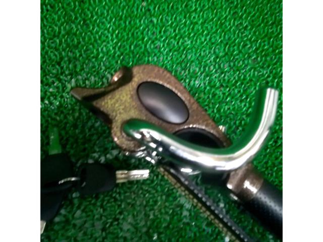 Unknown Manufacturer
Handle lock