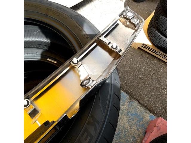 【トヨタ純正】メッキバックドアガーニッシュ 80系ノア