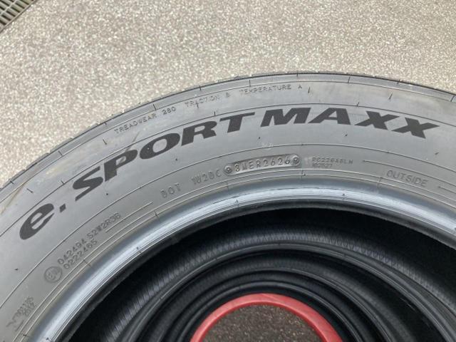 DUNLOP e SPORT MAXX