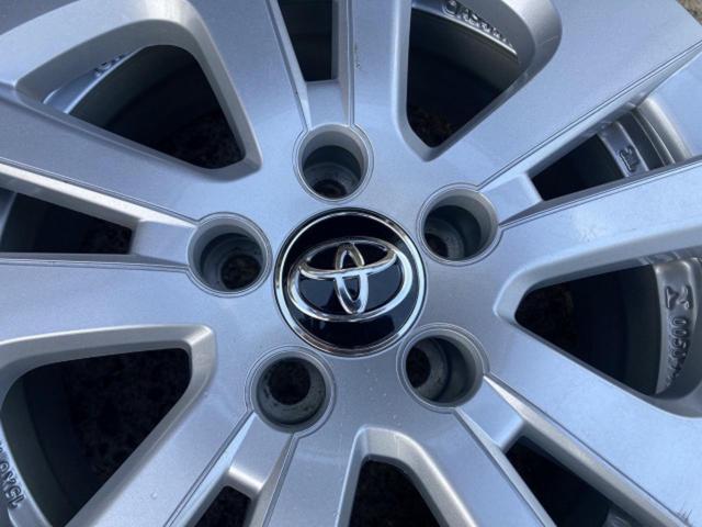 トヨタ ZVW50 プリウス純正