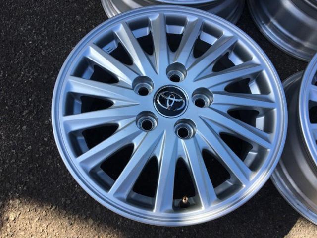 トヨタ ZRR80 NOA/VOXY純正