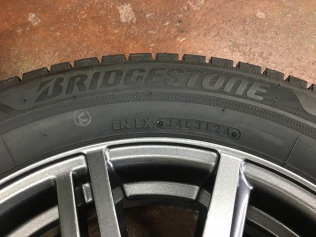 【BRIDGESTONE(ブリヂストン)】BALMINUM(バルミナ) BR10+【BRIDGESTONE】BLIZZAK VRX3 185/60-15 4本セット