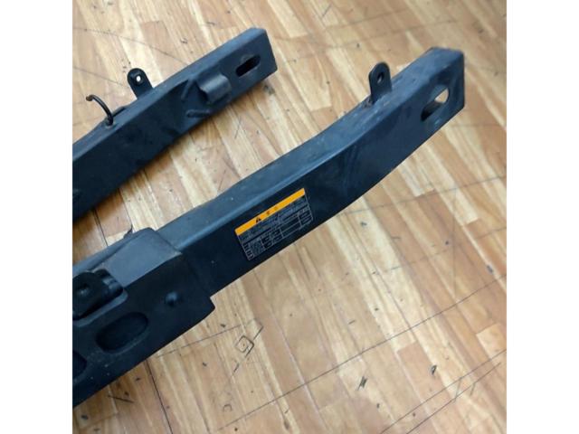 Painting base etc !!
[KAWASAKI]
Z125PRO genuine swingarm