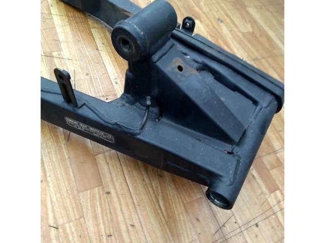 Painting base etc !!
[KAWASAKI]
Z125PRO genuine swingarm