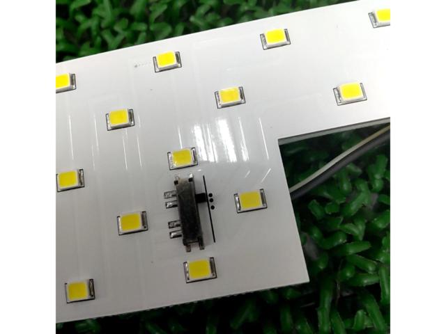 YOURS
LED Room Lamp
DA64W
EVERY wagon