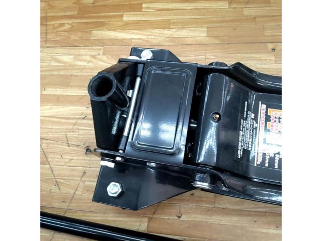 For DIY enthusiasts!!
EMERSON
Lowdown garage jack
T83508