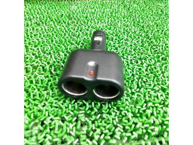 [Manufacturer unknown]
Twin cigar socket
