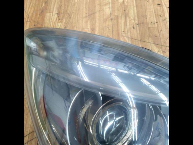 最終大幅値下げ!! 【スズキ純正】 MA15S/ソリオ純正運転席側キセノンヘッドライト