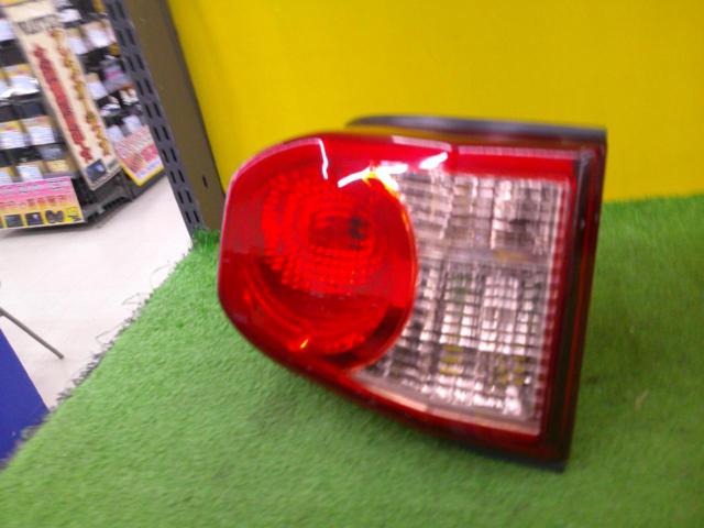 トヨタ FJクルーザー純正テールレンズ