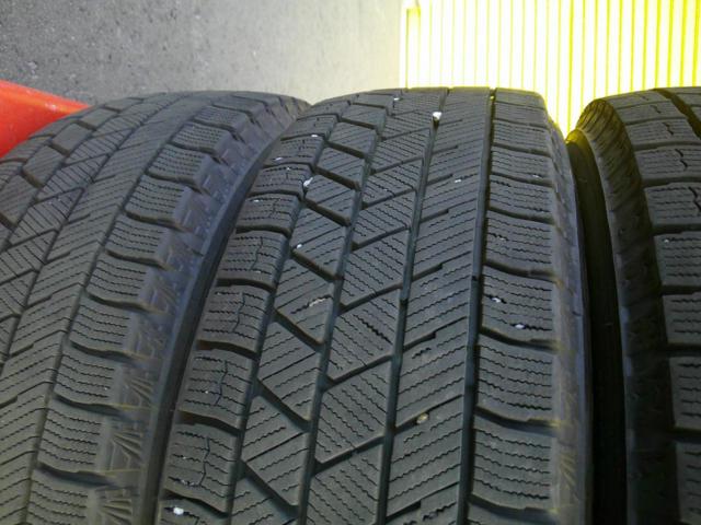 BRIDGESTONE BLIZZAK VRX3 【タイヤのみの販売です】
