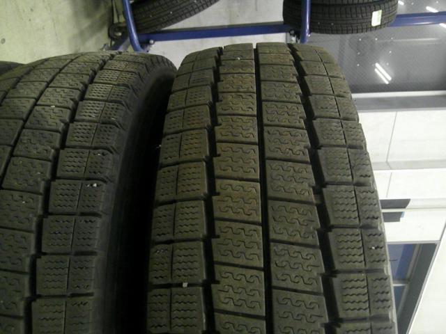DUNLOP WINTERMAXX LV01